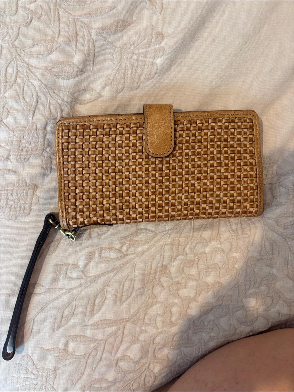 Patricia Nash Caramel Tan RFID Leather Card Wallet